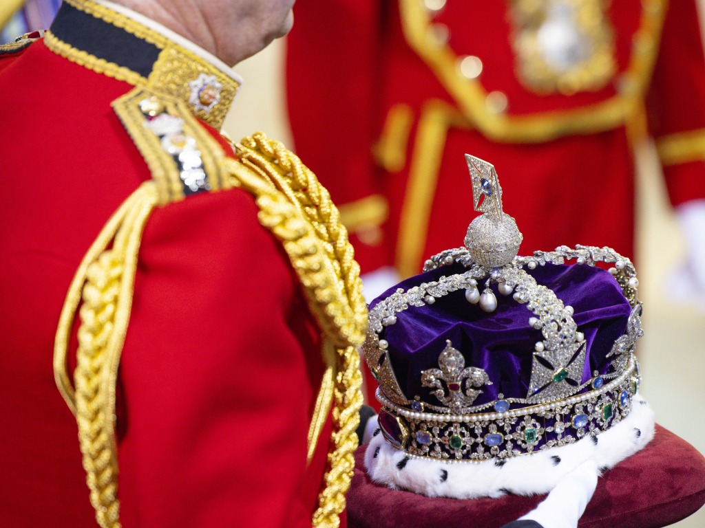 Imperial State Crown, c House of Lords Roger Harris