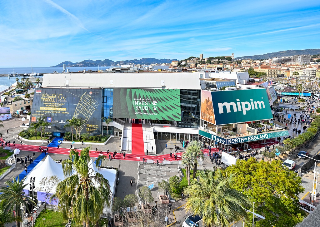 Place North MIPIM Terrace mock up, p Place North