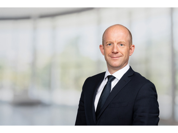 Tom Asher, Savills p Savills