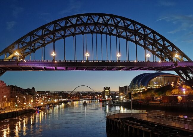 Tyne Bridge, c Andrew Jacobs from Pixabay