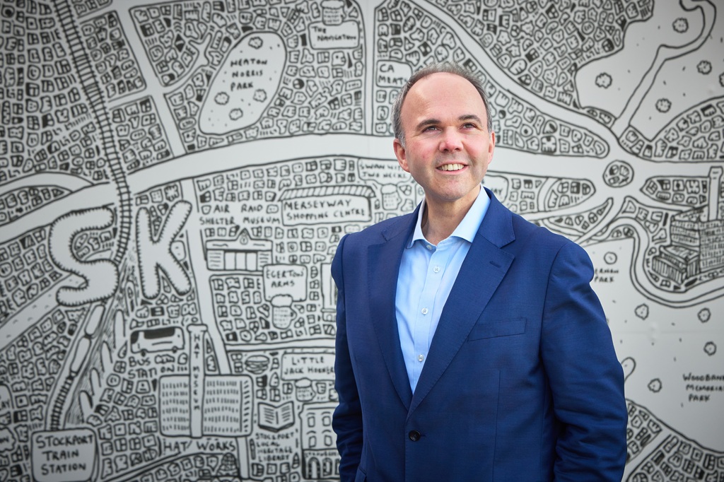 No new regulation for three years, demands commission led by ex-housing minister